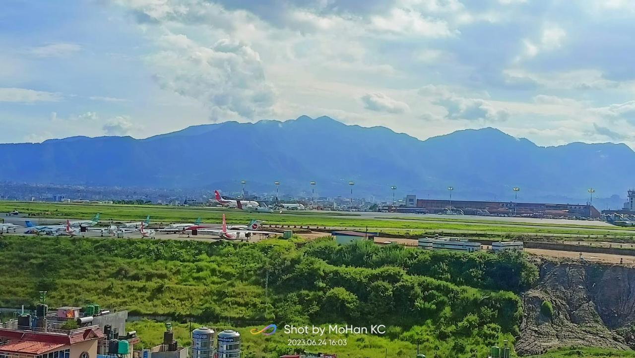 Kathmandu Airport View Hotel And Lodge Kültér fotó